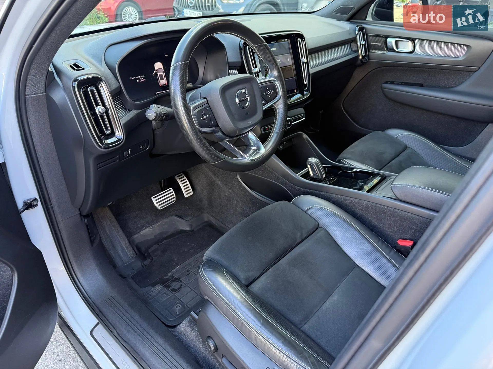 2021 Volvo XC40 - мініатюра 23