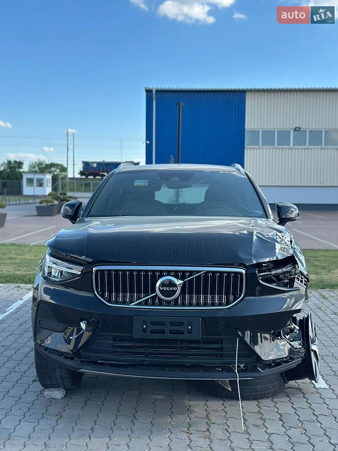 2023 Volvo XC40 - мініатюра 2
