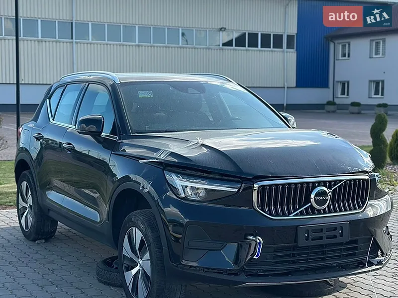 Volvo XC40 2023