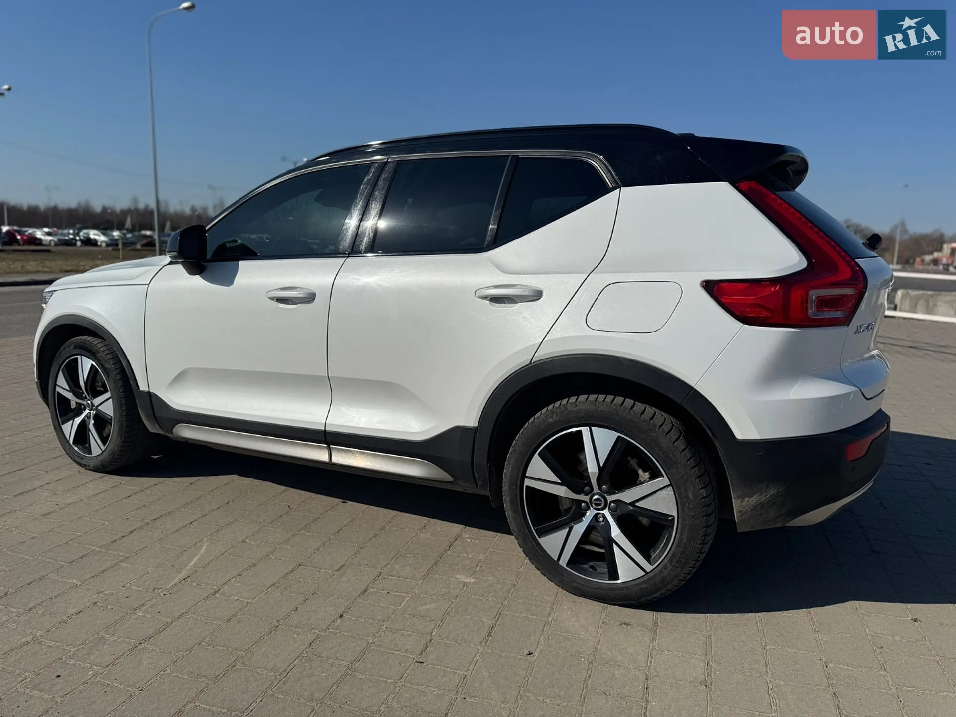 2021 Volvo XC40 - мініатюра 8