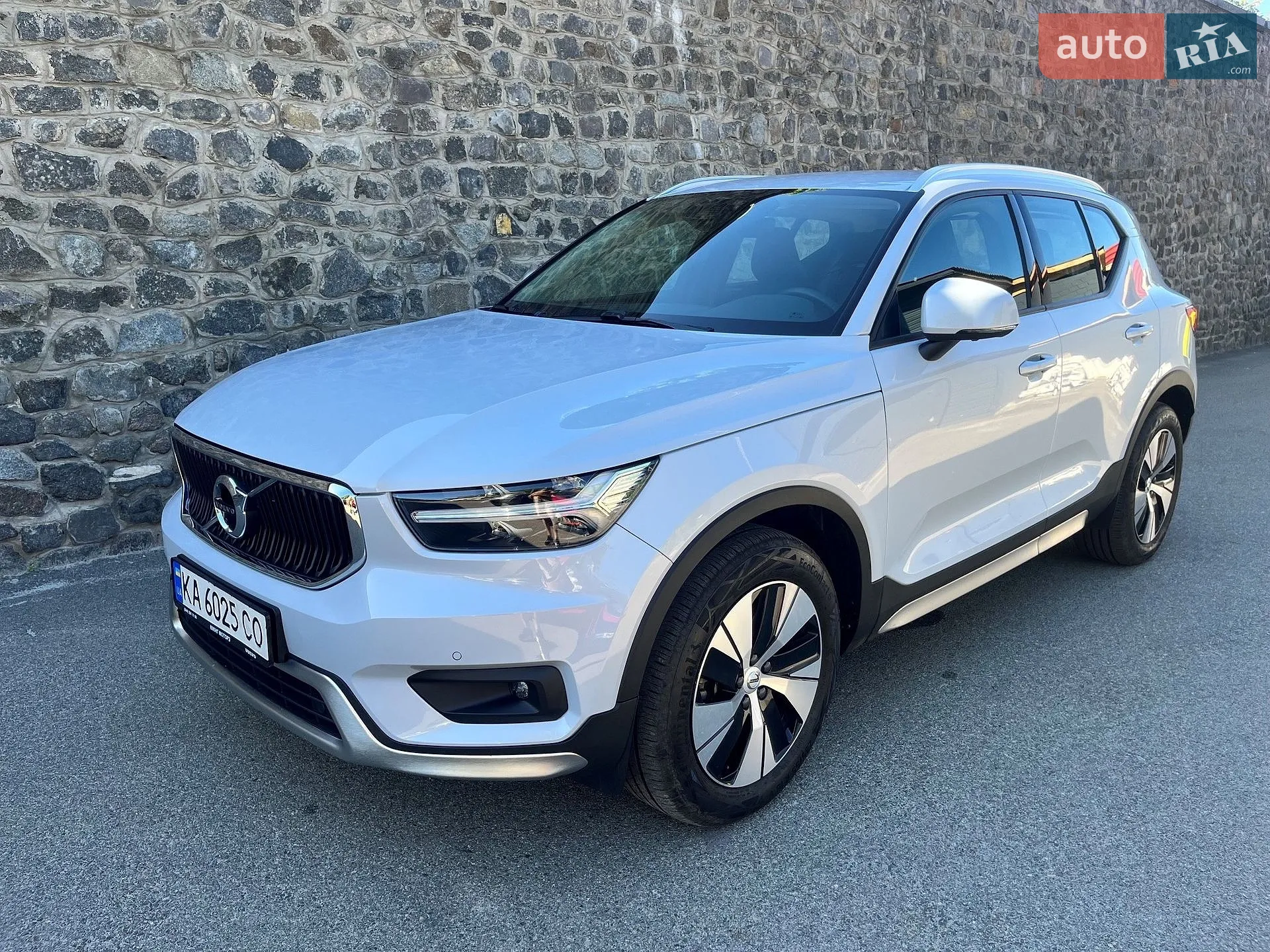 2020 Volvo XC40 - мініатюра 4