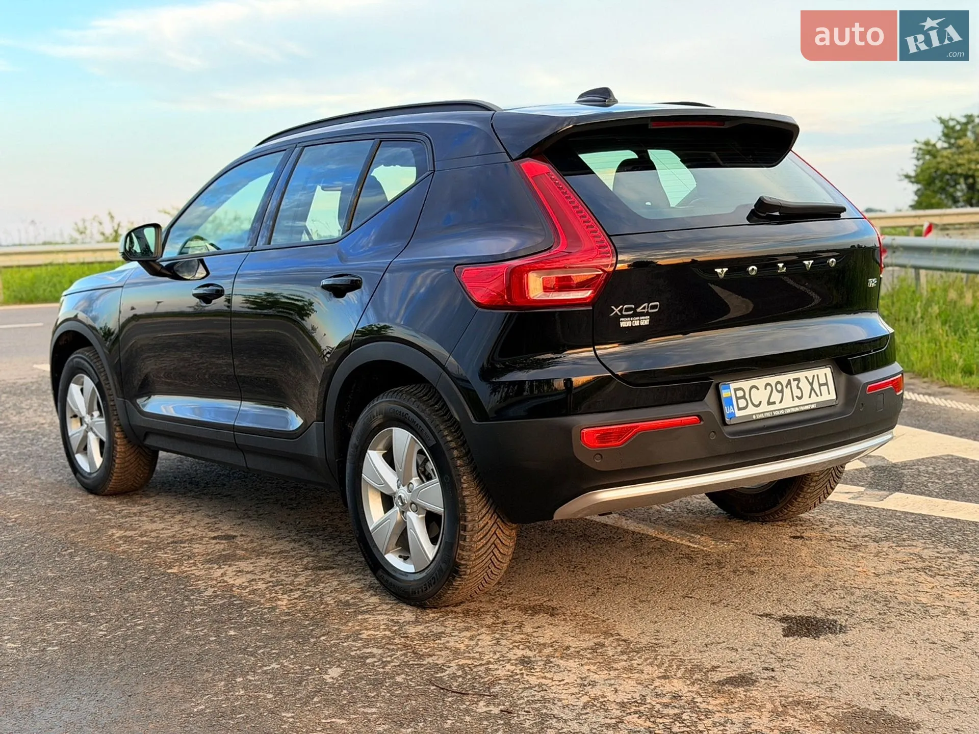 2024 Volvo XC40 - мініатюра 11