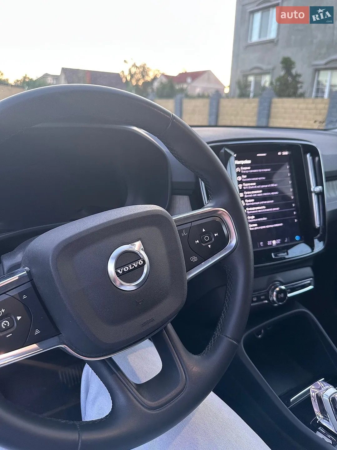 2023 Volvo XC40 - мініатюра 12