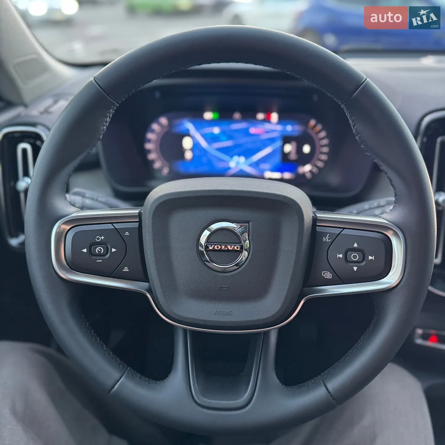 2023 Volvo XC40 - мініатюра 14