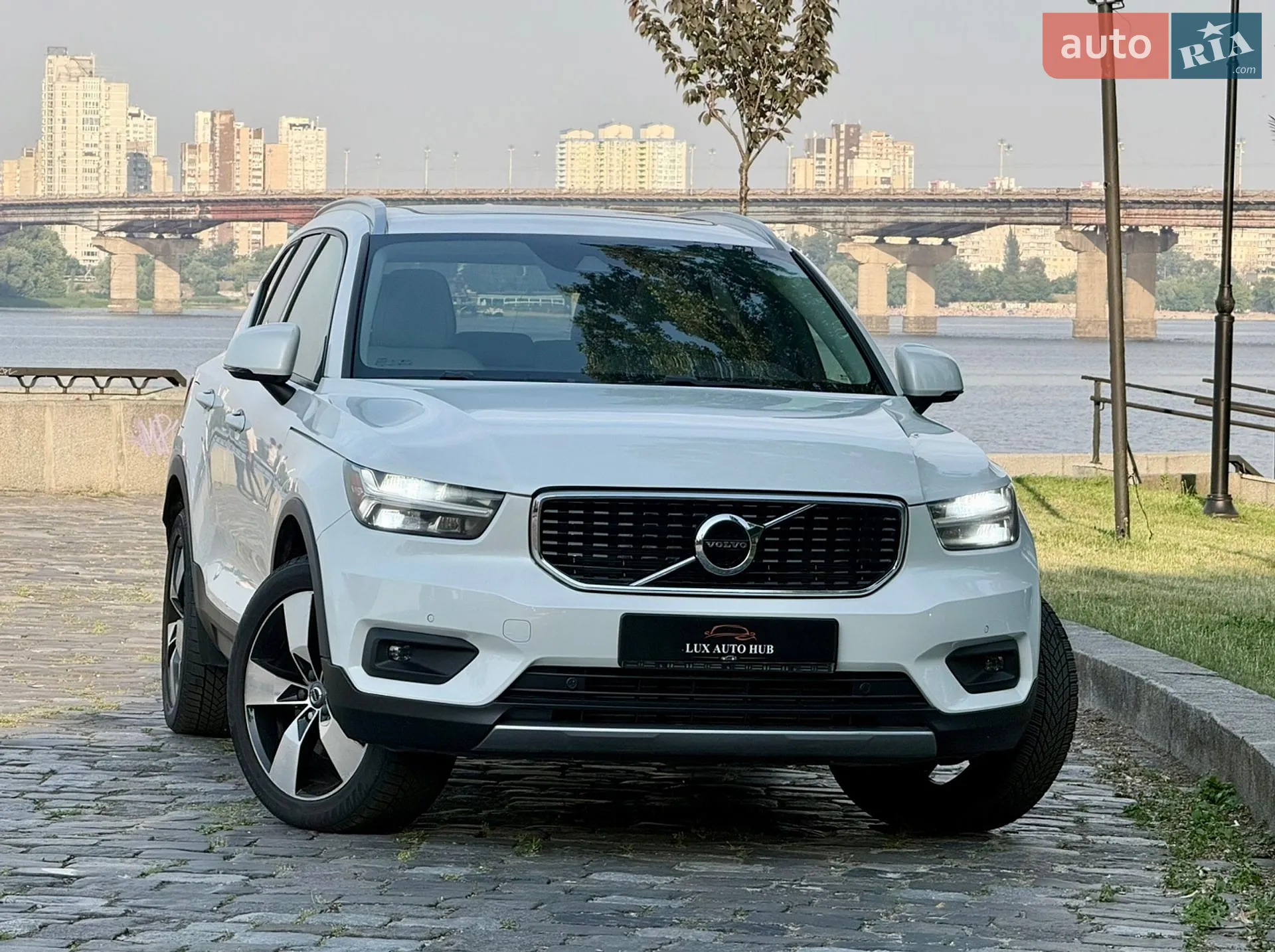 2020 Volvo XC40 - мініатюра 121