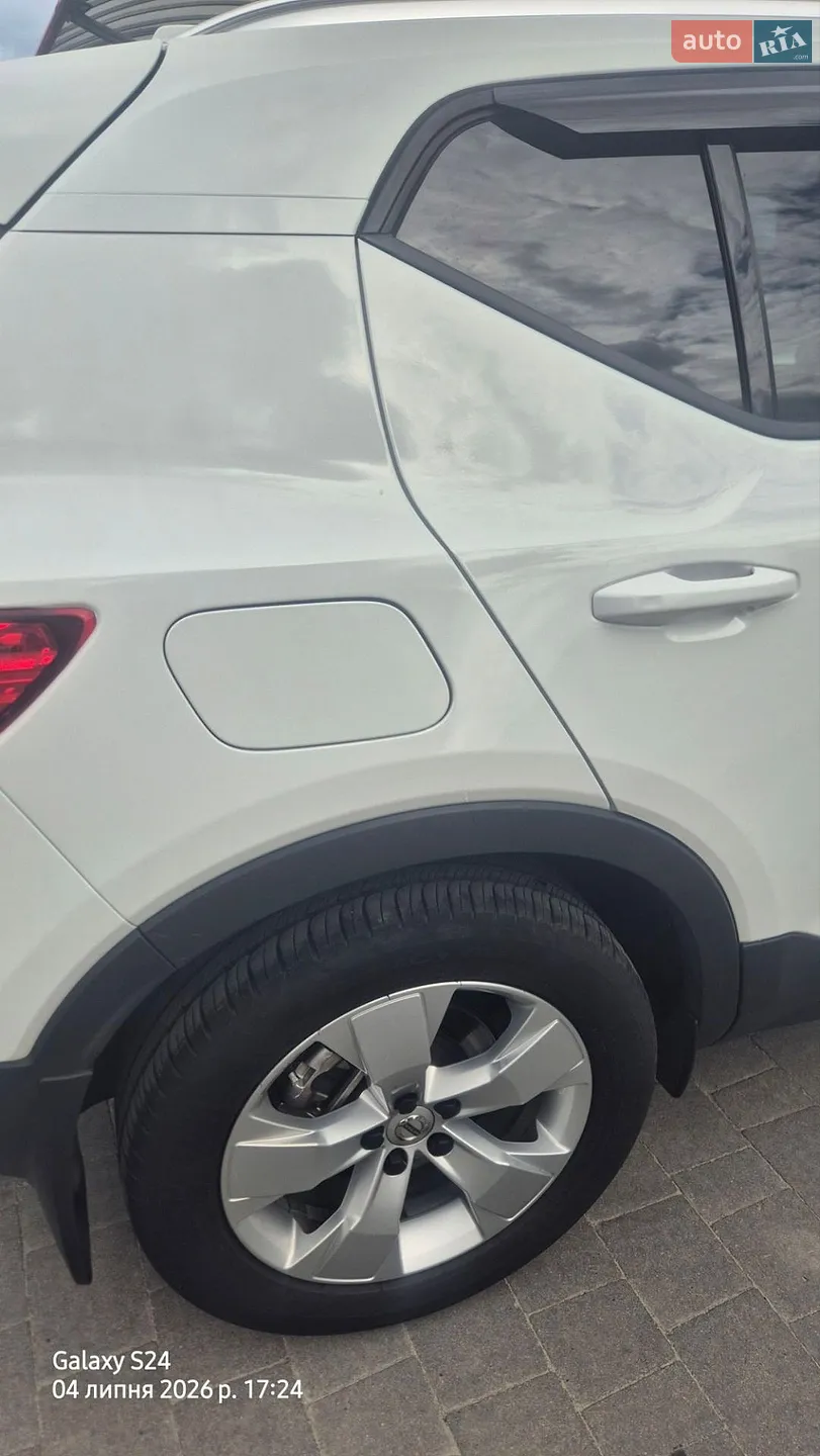 2019 Volvo XC40 - мініатюра 8