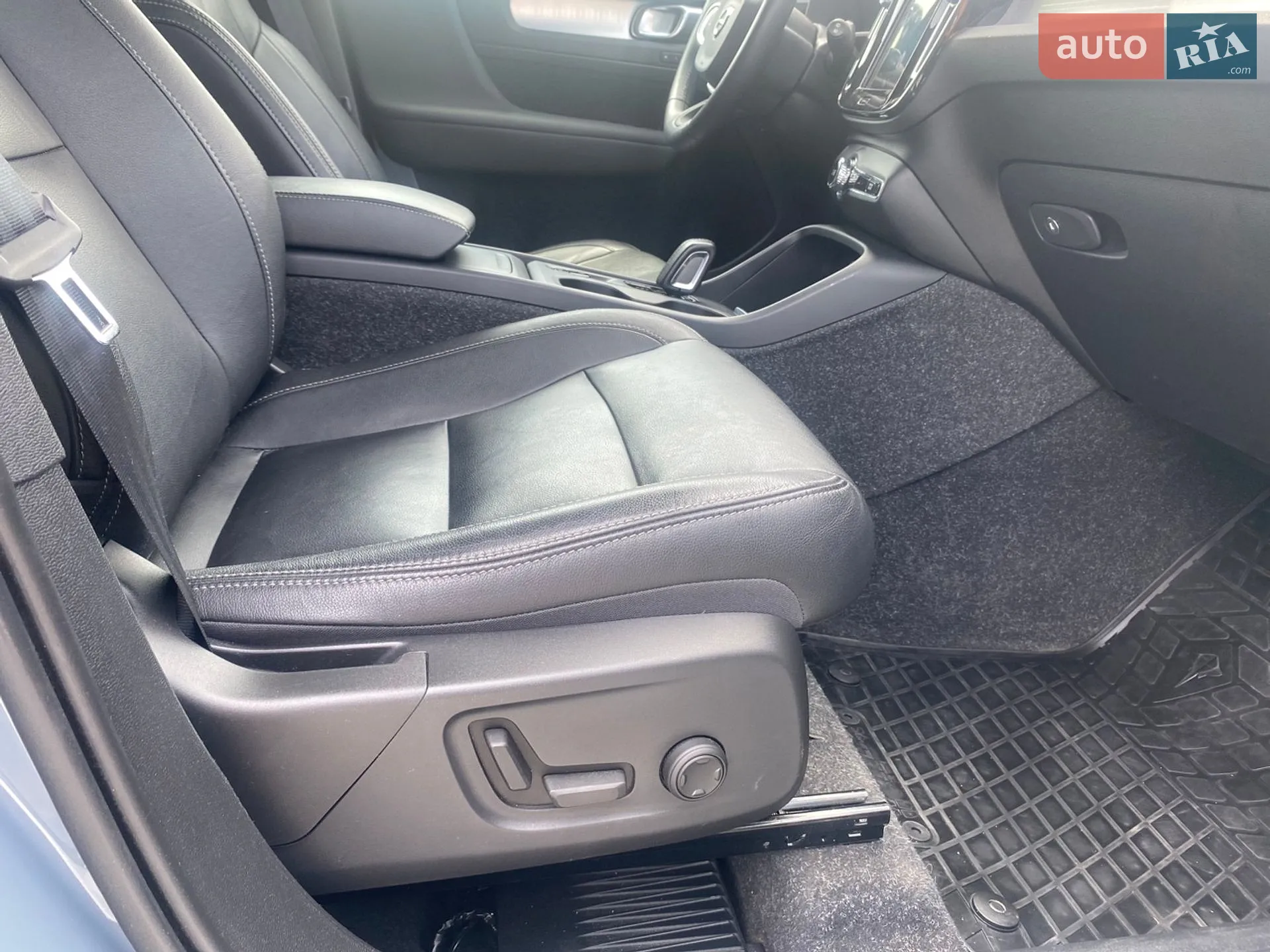 2020 Volvo XC40 - мініатюра 59
