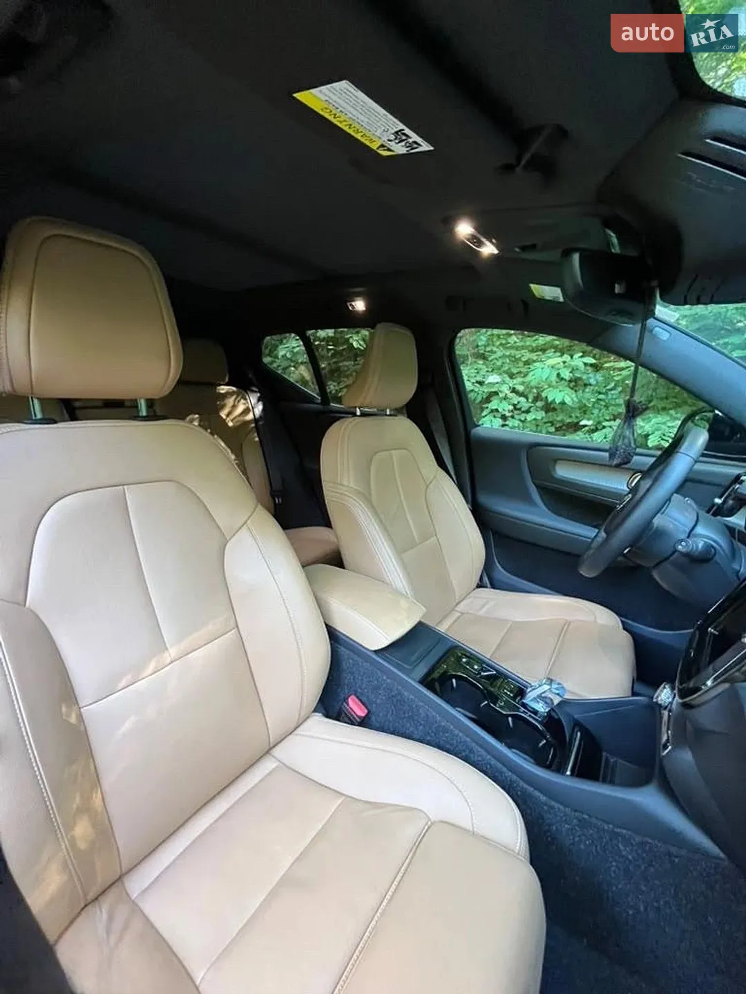 2019 Volvo XC40 - мініатюра 10