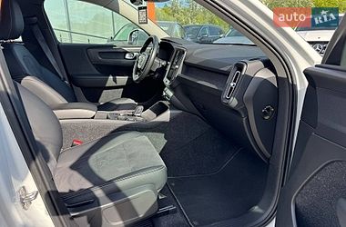 Внедорожник / Кроссовер Volvo XC40 2019 в Львове фото 9 Внедорожник / Кроссовер Volvo XC40 2019 в Львове