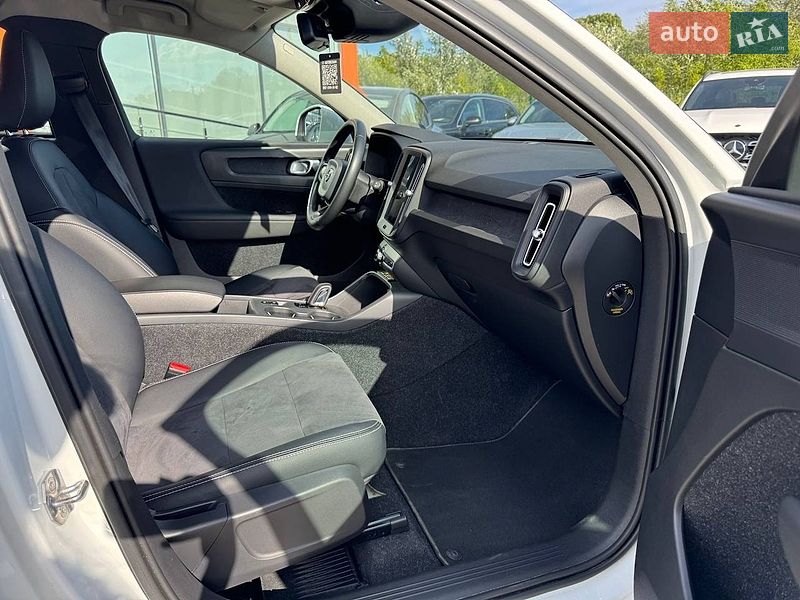 Внедорожник / Кроссовер Volvo XC40 2019 в Львове фото 9 Внедорожник / Кроссовер Volvo XC40 2019 в Львове
