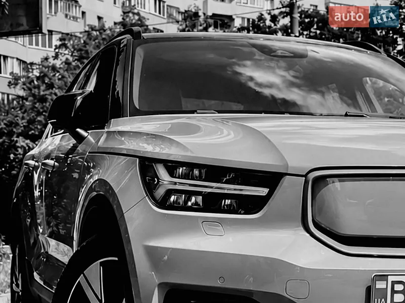 Volvo XC40 2021