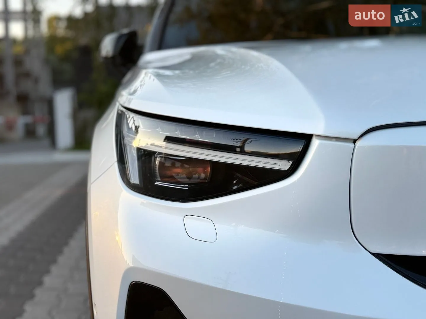 2023 Volvo XC40 - мініатюра 16
