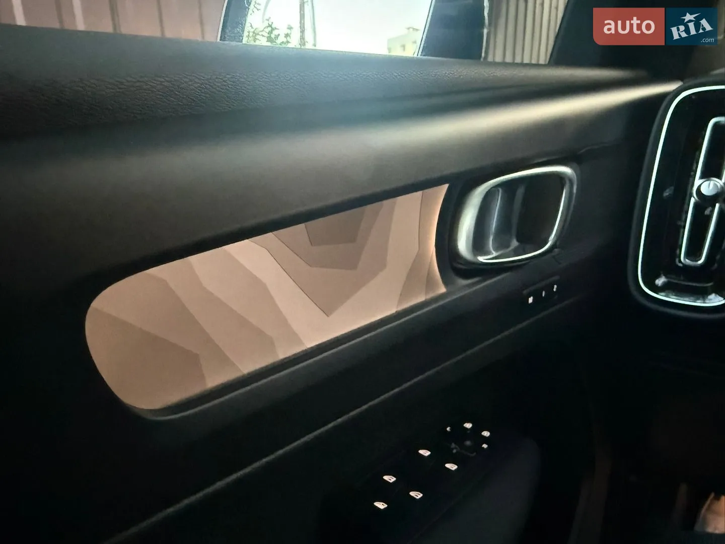 2023 Volvo XC40 - мініатюра 31