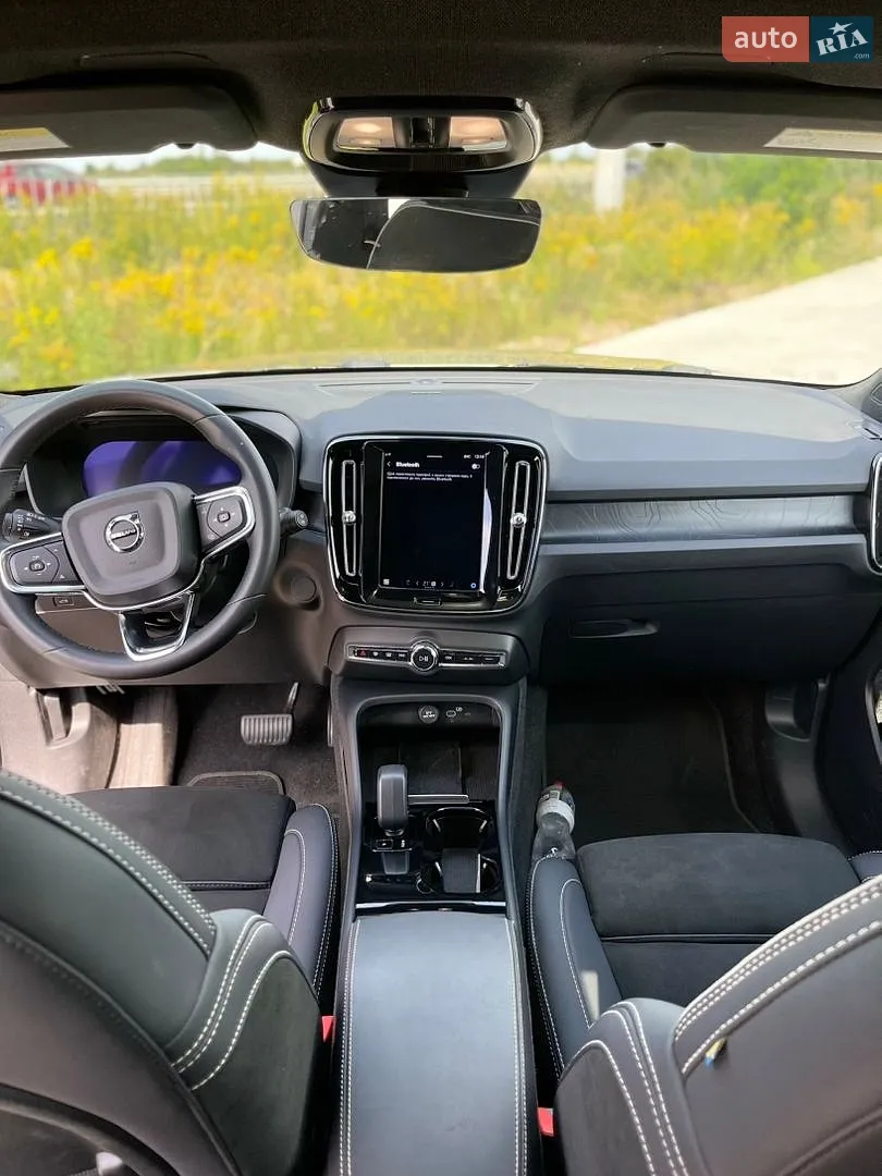 2022 Volvo XC40 - мініатюра 11