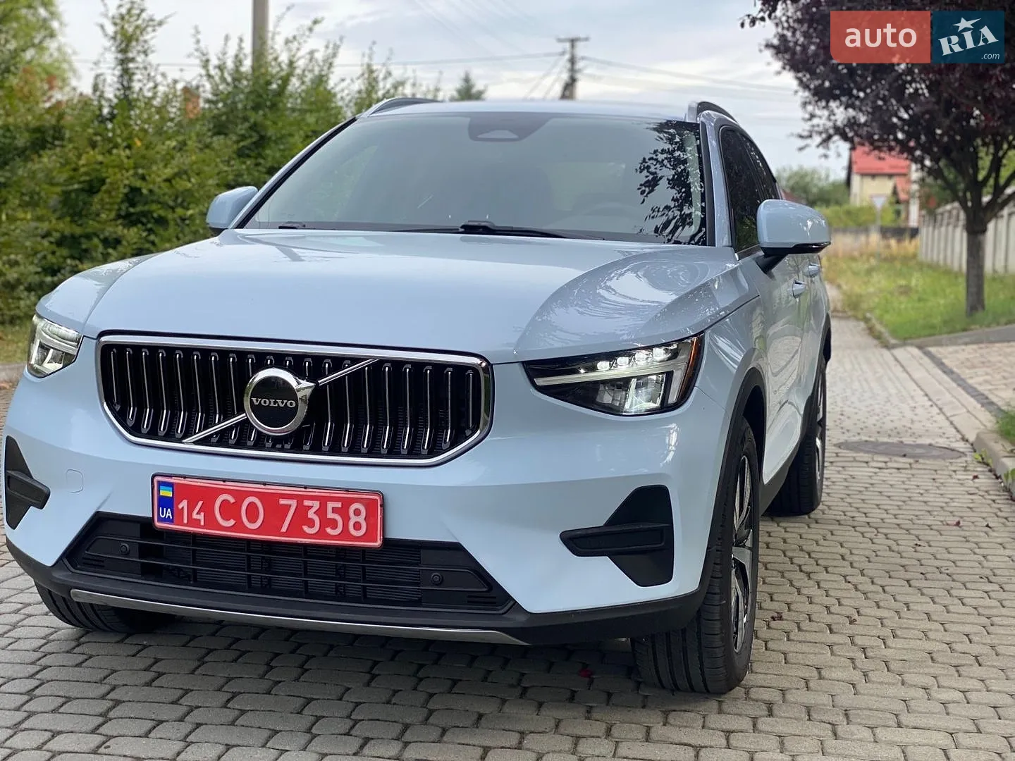 2025 Volvo XC40 - мініатюра 11