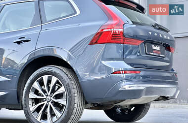 Позашляховик / Кросовер Volvo XC60 Recharge 2021 в 