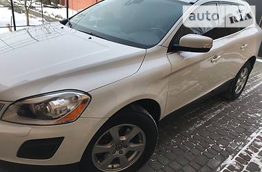 Позашляховик / Кросовер Volvo XC60 2010 в Луцьку