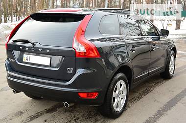 Внедорожник / Кроссовер Volvo XC60 2013 в Киеве