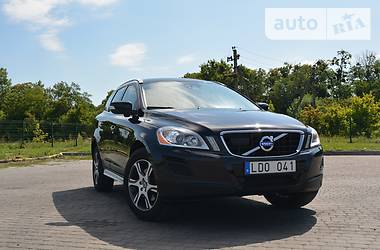 Позашляховик / Кросовер Volvo XC60 2010 в Рівному