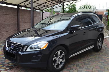 Внедорожник / Кроссовер Volvo XC60 2010 в Луцке