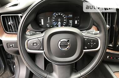 Внедорожник / Кроссовер Volvo XC60 2018 в Чернигове