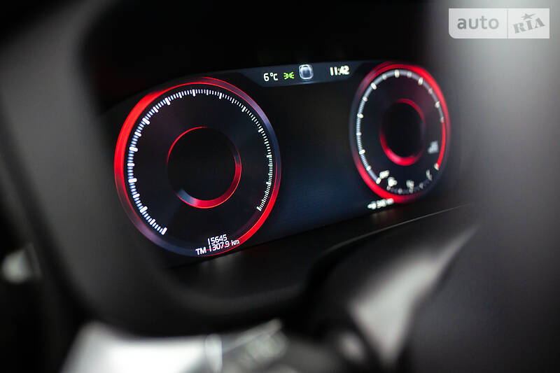 Позашляховик / Кросовер Volvo XC60 2018 в Буську