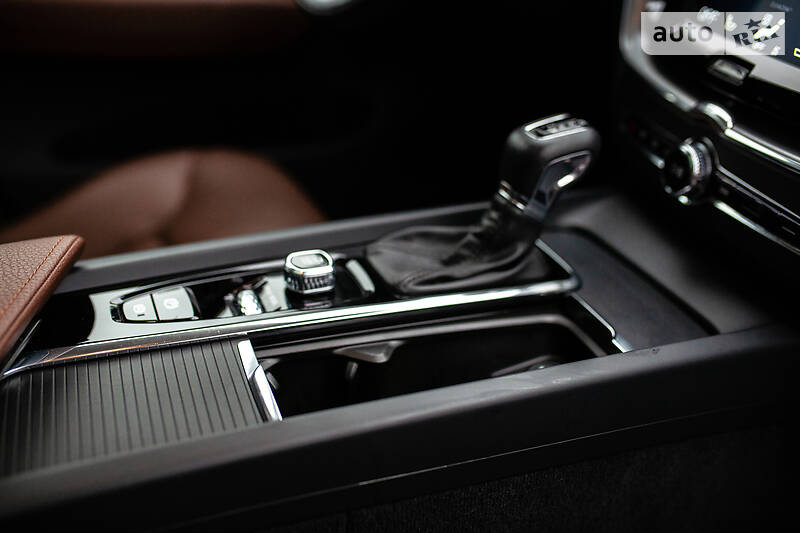 Позашляховик / Кросовер Volvo XC60 2018 в Буську