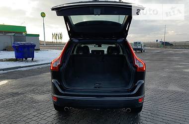 Внедорожник / Кроссовер Volvo XC60 2012 в Радивилове