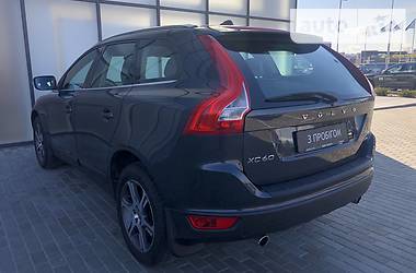 Внедорожник / Кроссовер Volvo XC60 2012 в Киеве