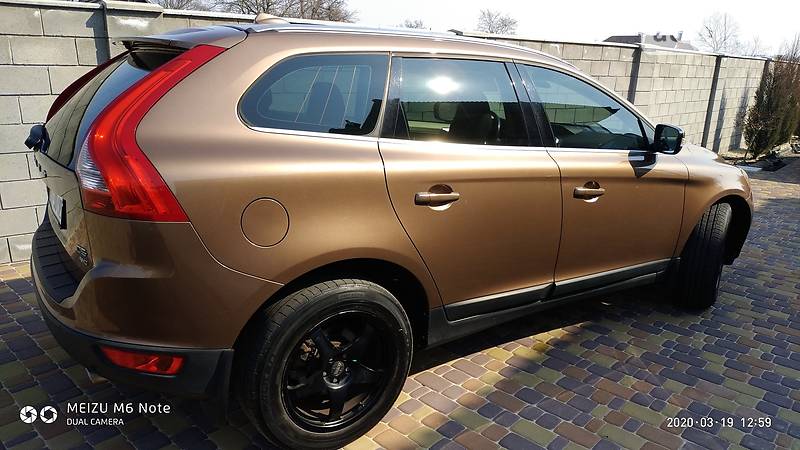 Позашляховик / Кросовер Volvo XC60 2010 в Києві
