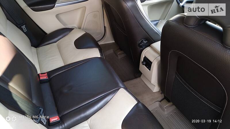 Позашляховик / Кросовер Volvo XC60 2010 в Києві