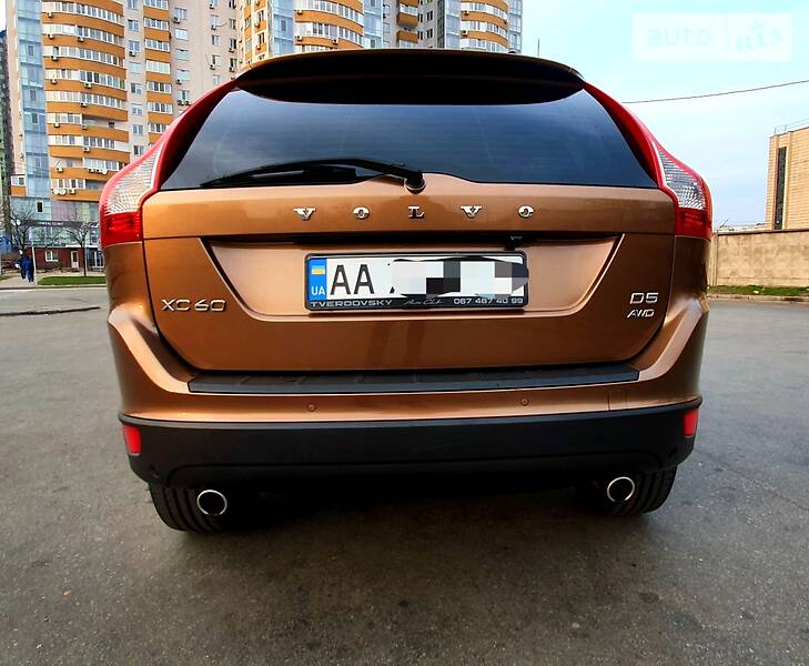 Позашляховик / Кросовер Volvo XC60 2012 в Києві