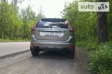 Внедорожник / Кроссовер Volvo XC60 2014 в Киеве