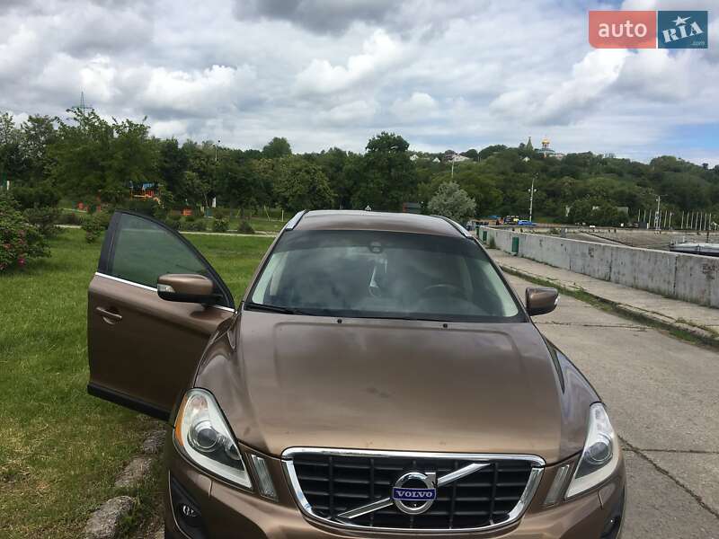 Позашляховик / Кросовер Volvo XC60 2008 в Києві