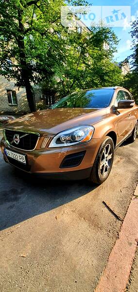 Позашляховик / Кросовер Volvo XC60 2012 в Києві