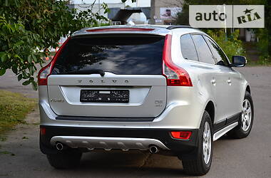 Внедорожник / Кроссовер Volvo XC60 2011 в Луцке