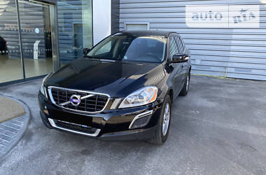 Внедорожник / Кроссовер Volvo XC60 2012 в Харькове