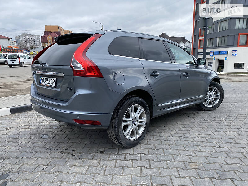 Внедорожник / Кроссовер Volvo XC60 2015 в Тернополе