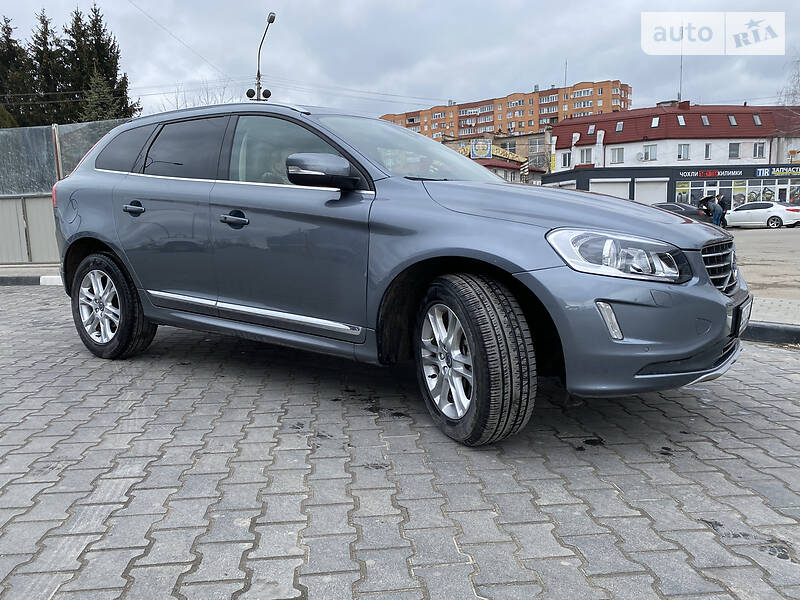 Внедорожник / Кроссовер Volvo XC60 2015 в Тернополе