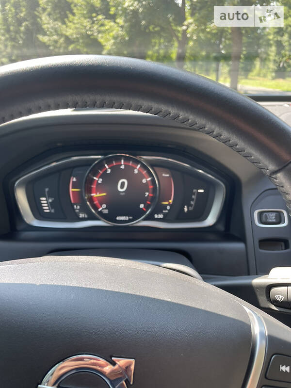 Внедорожник / Кроссовер Volvo XC60 2016 в Кропивницком