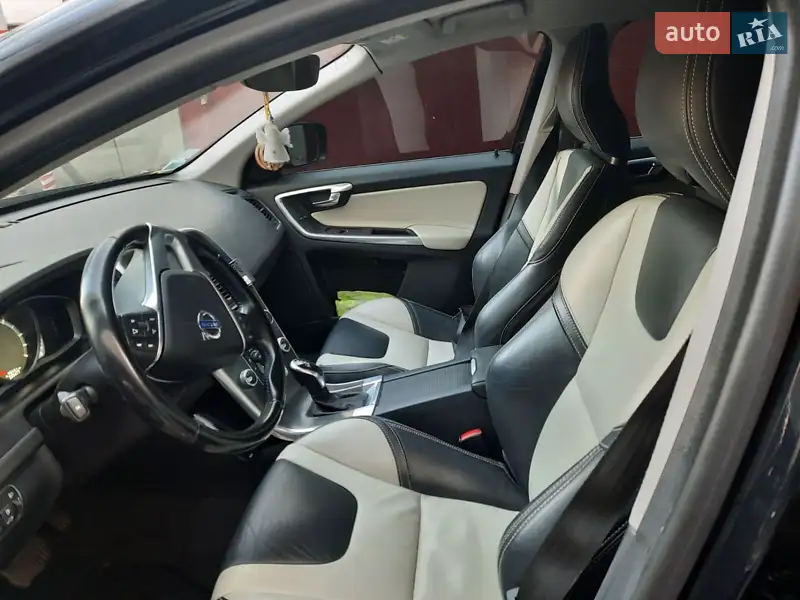 Volvo XC60 2014