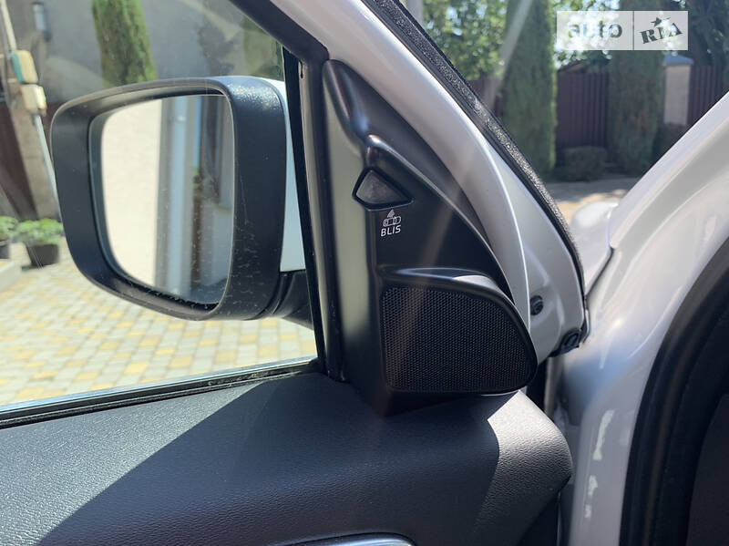 Позашляховик / Кросовер Volvo XC60 2015 в Львові