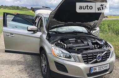 Позашляховик / Кросовер Volvo XC60 2012 в Рівному