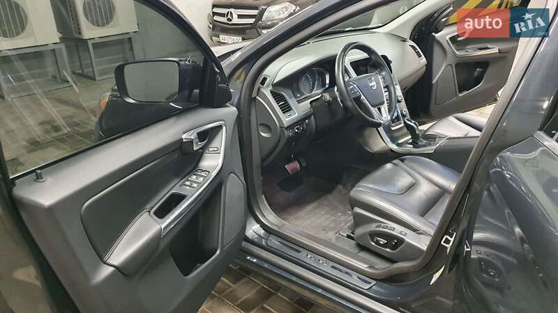 Внедорожник / Кроссовер Volvo XC60 2013 в Львове