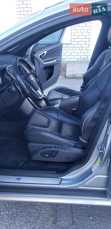 Внедорожник / Кроссовер Volvo XC60 2016 в Днепре фото 14 Внедорожник / Кроссовер Volvo XC60 2016 в Днепре