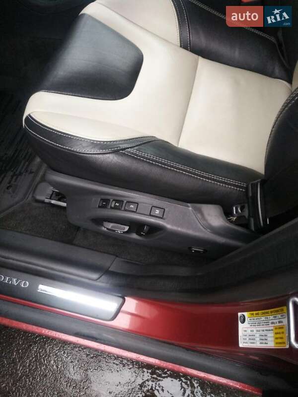 Внедорожник / Кроссовер Volvo XC60 2016 в Харькове фото 15 Внедорожник / Кроссовер Volvo XC60 2016 в Харькове