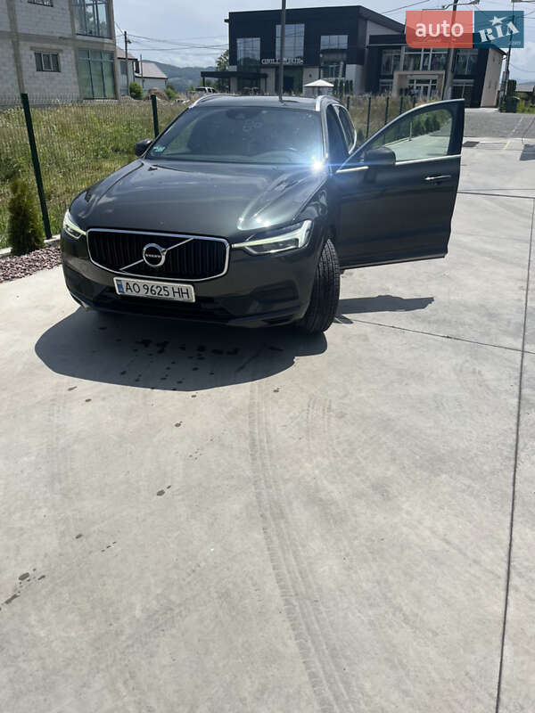 Внедорожник / Кроссовер Volvo XC60 2018 в Львове