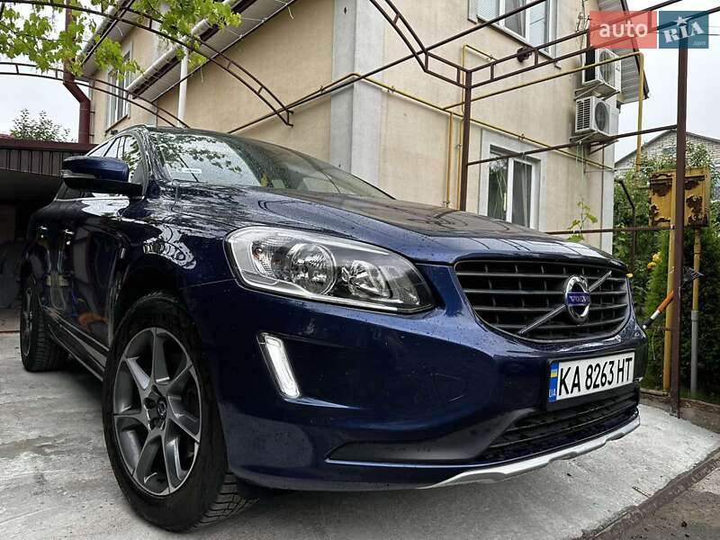 Внедорожник / Кроссовер Volvo XC60 2015 в Киеве