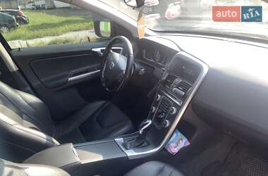 Внедорожник / Кроссовер Volvo XC60 2014 в 