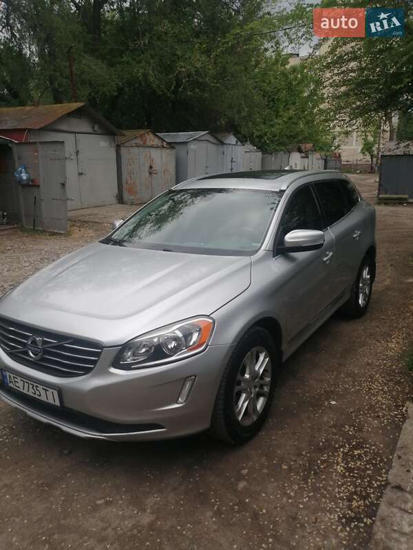 Внедорожник / Кроссовер Volvo XC60 2015 в Днепре